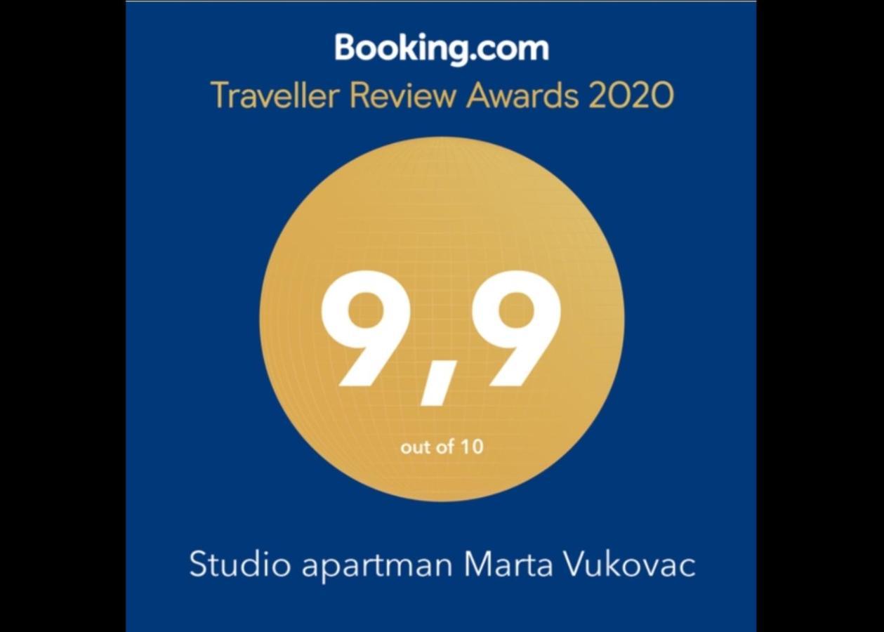 Studio Apartman Marta 科雷尼察 外观 照片